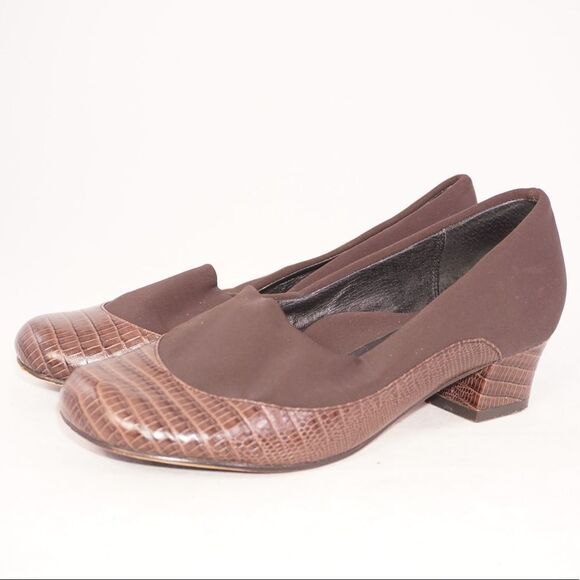 Taryn Rose Brown Leather Snakeskin Block Heels, 6 - Picture 1 of 9